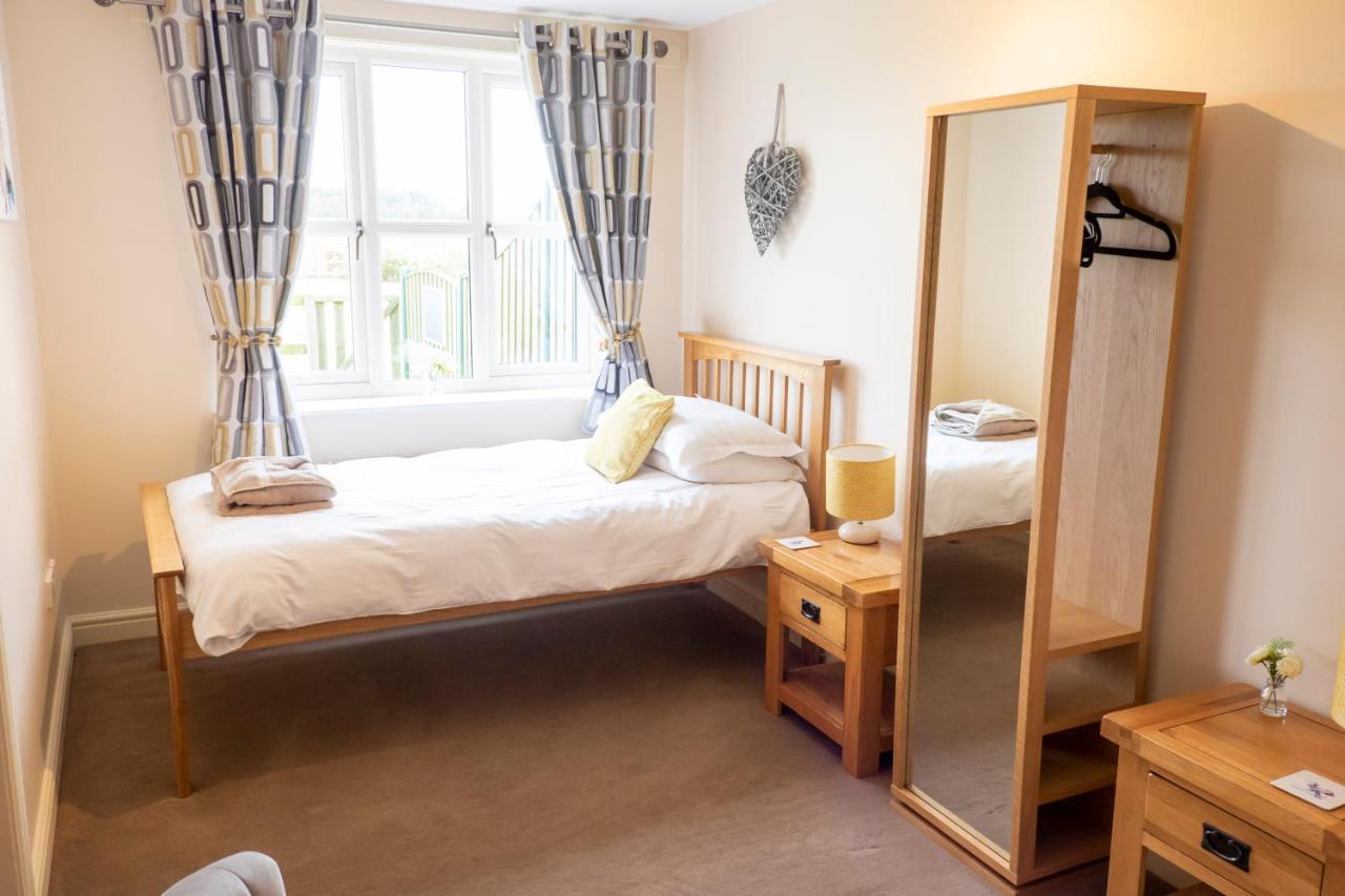 Grange Farm Cottages Wressell Exteriör bild