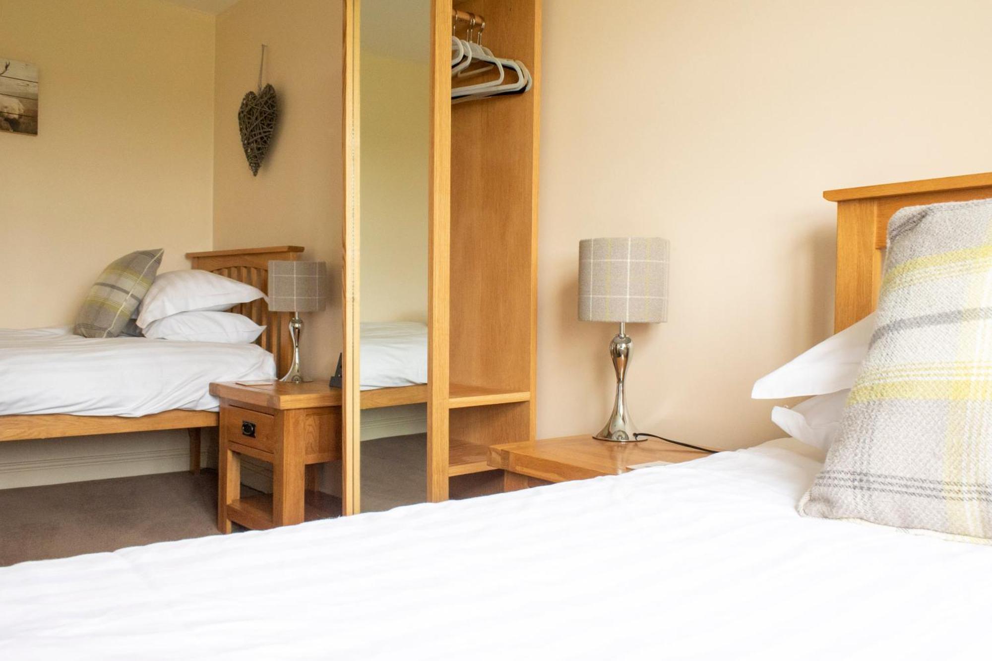Grange Farm Cottages Wressell Exteriör bild